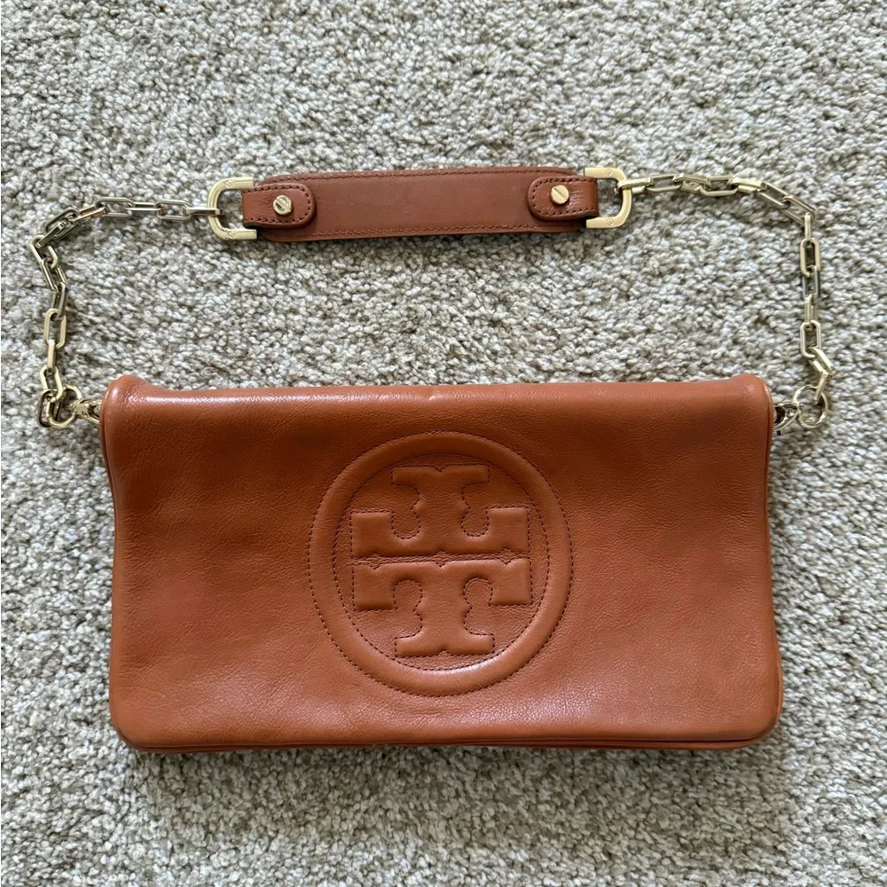 Tory Burch Brown Leather Wristlet with Gold Chain - Picture 1 of 3
